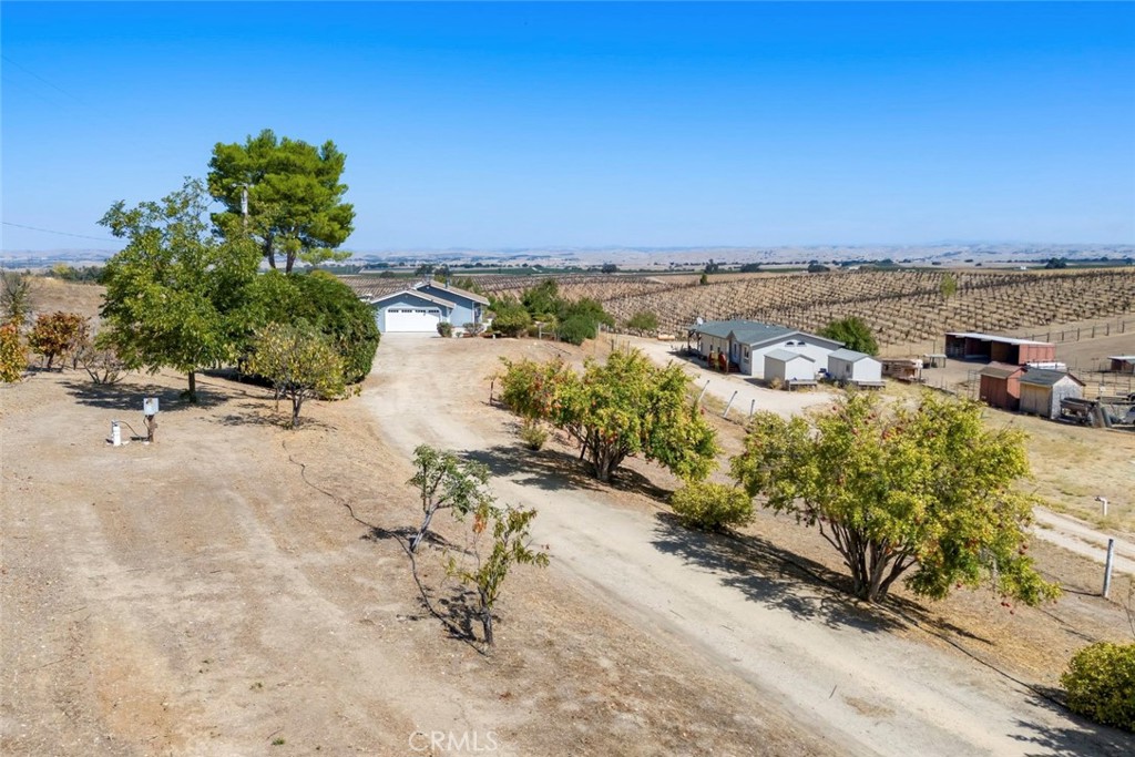 main property photo 45