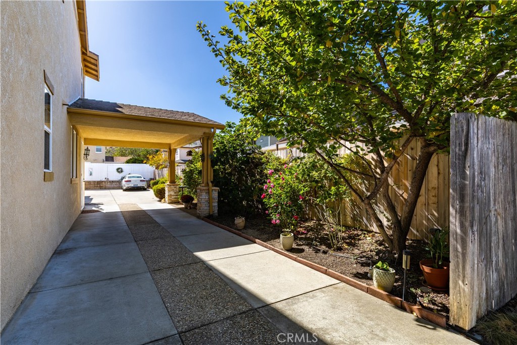 main property photo 49