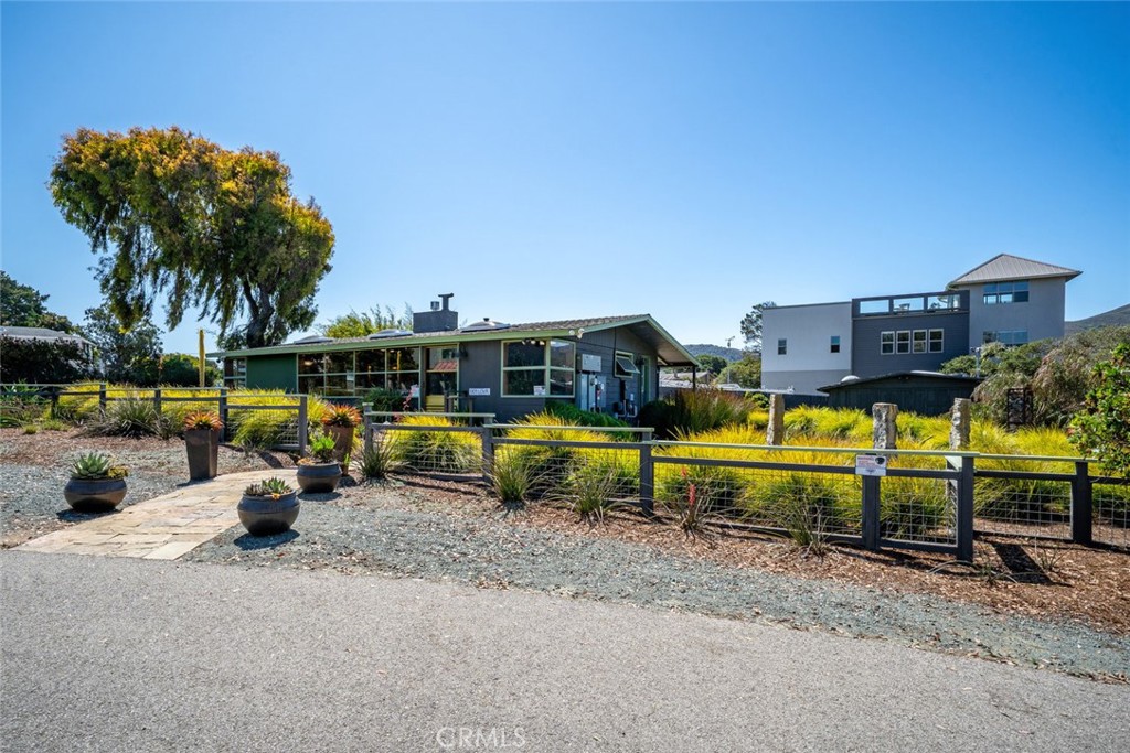 main property photo 2