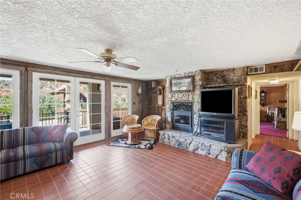 main property photo 73