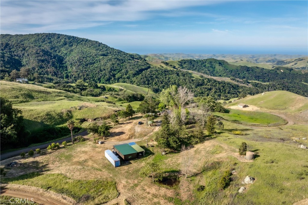 main property photo 10