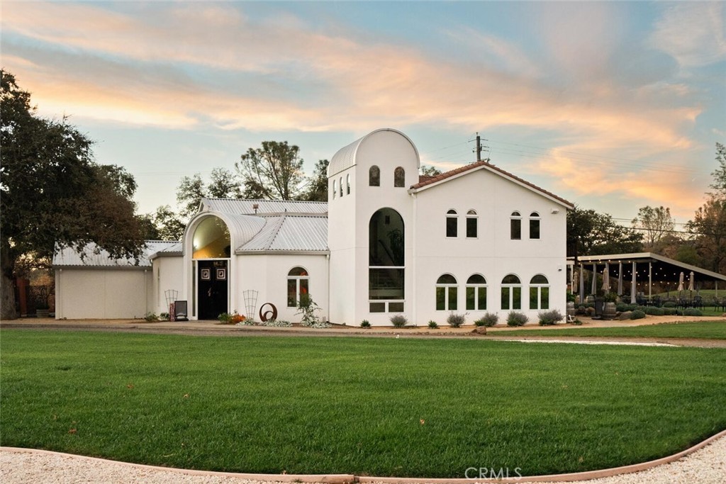 main property photo 2