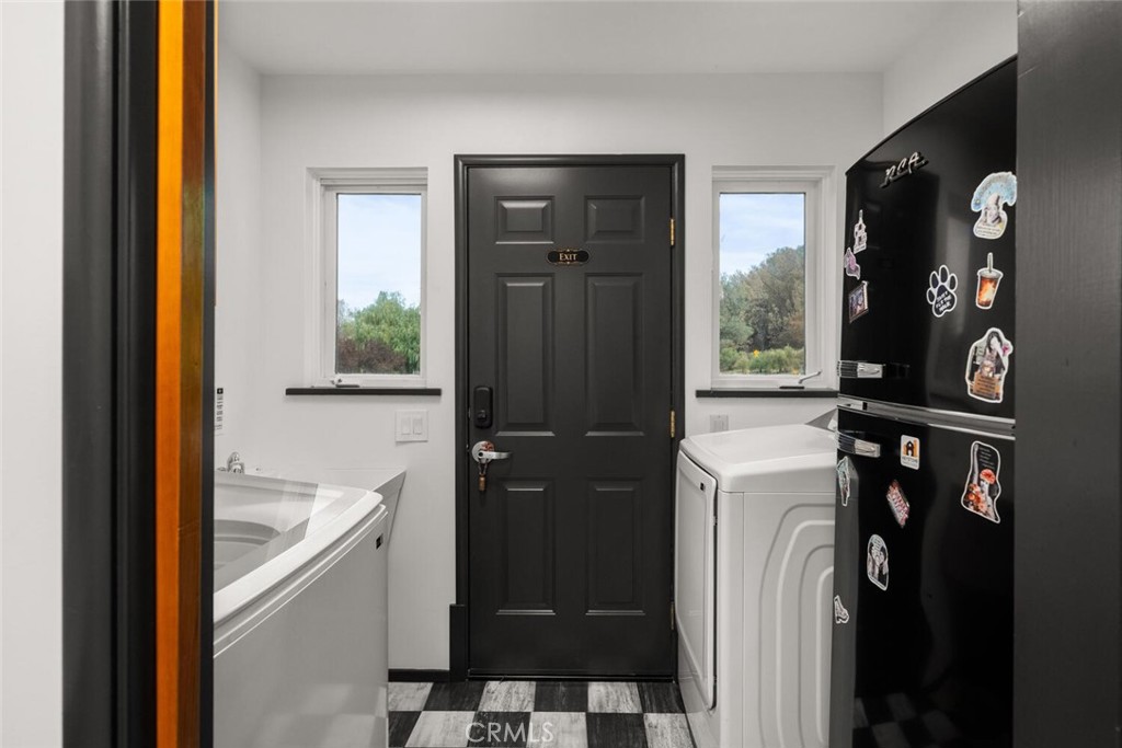 main property photo 64