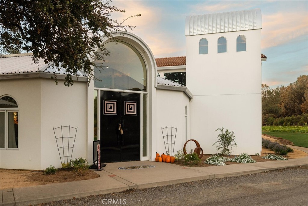 main property photo 70