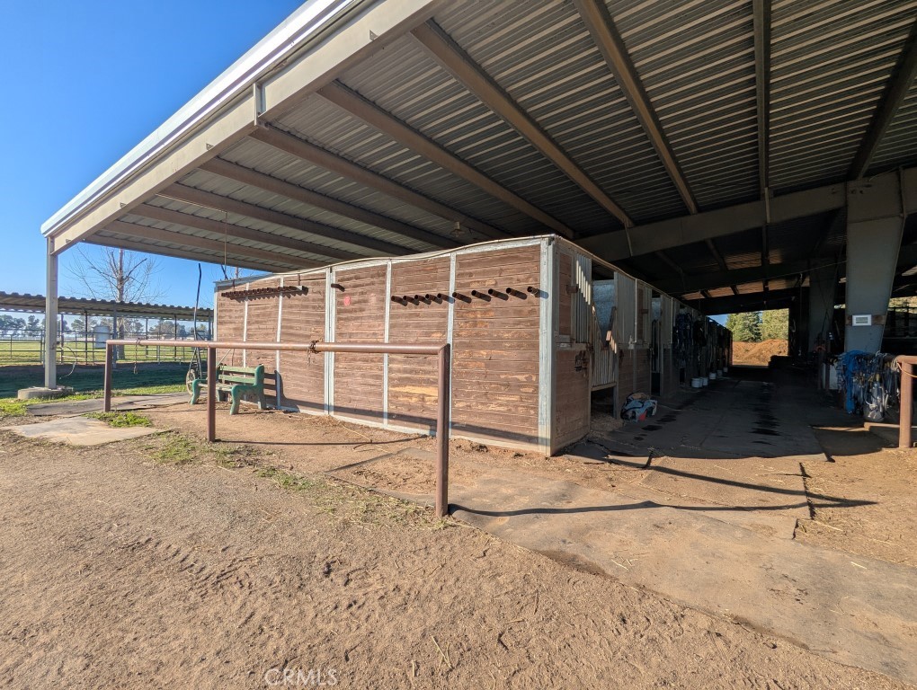 main property photo 12