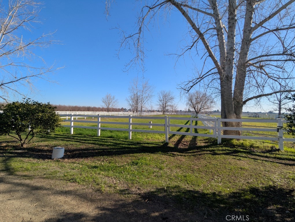 main property photo 24