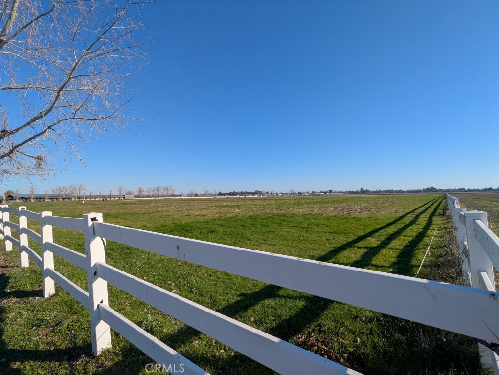 main property photo 50