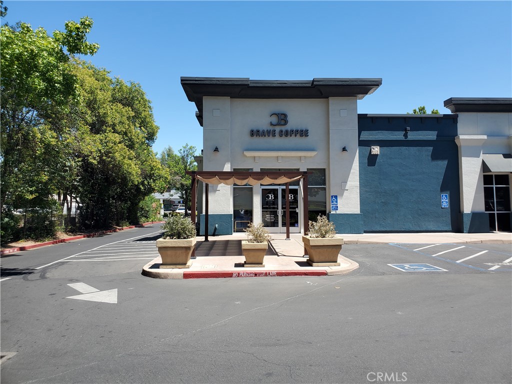 main property photo 5