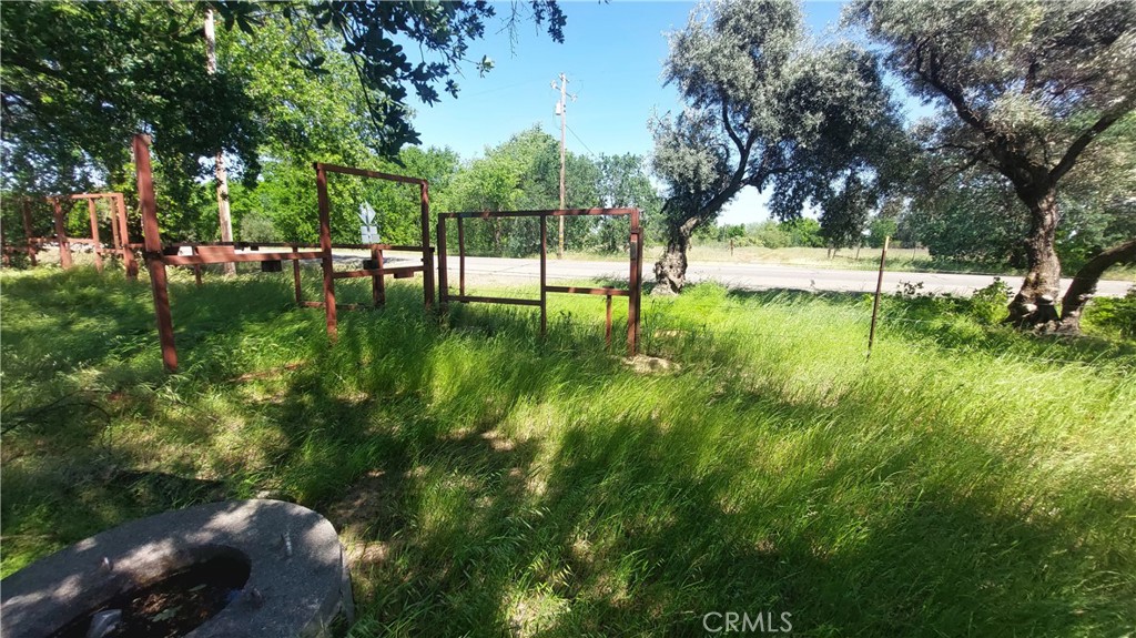 main property photo 12