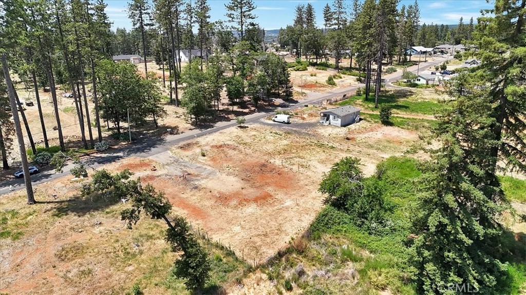 main property photo 9