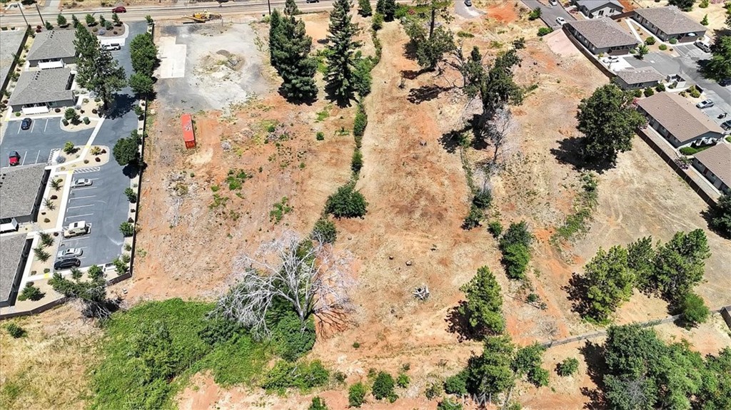 main property photo 10