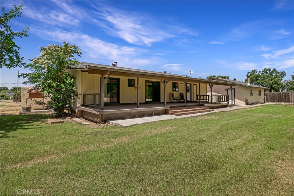 main property photo 13