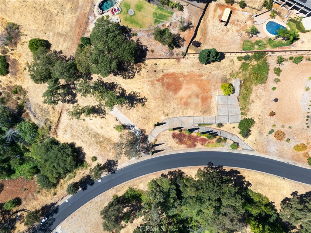 main property photo 20