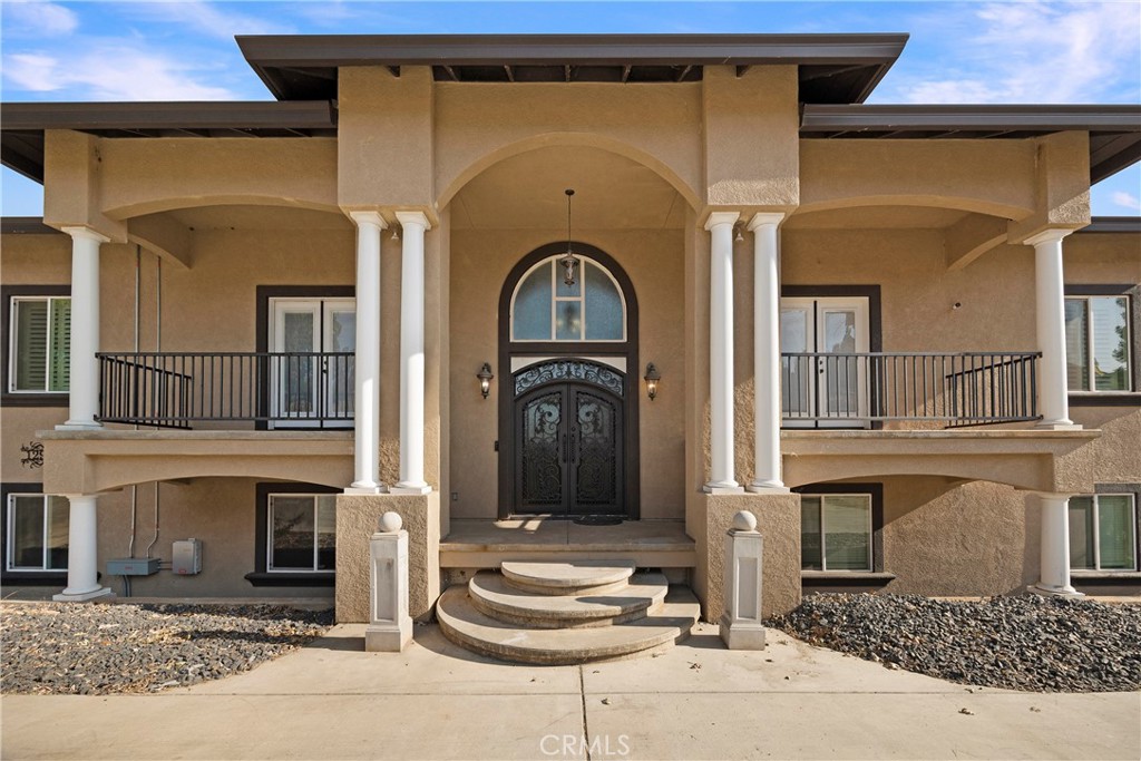 main property photo 13