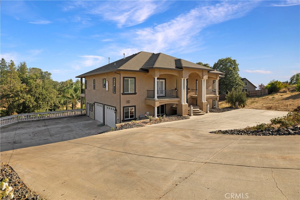 main property photo 14