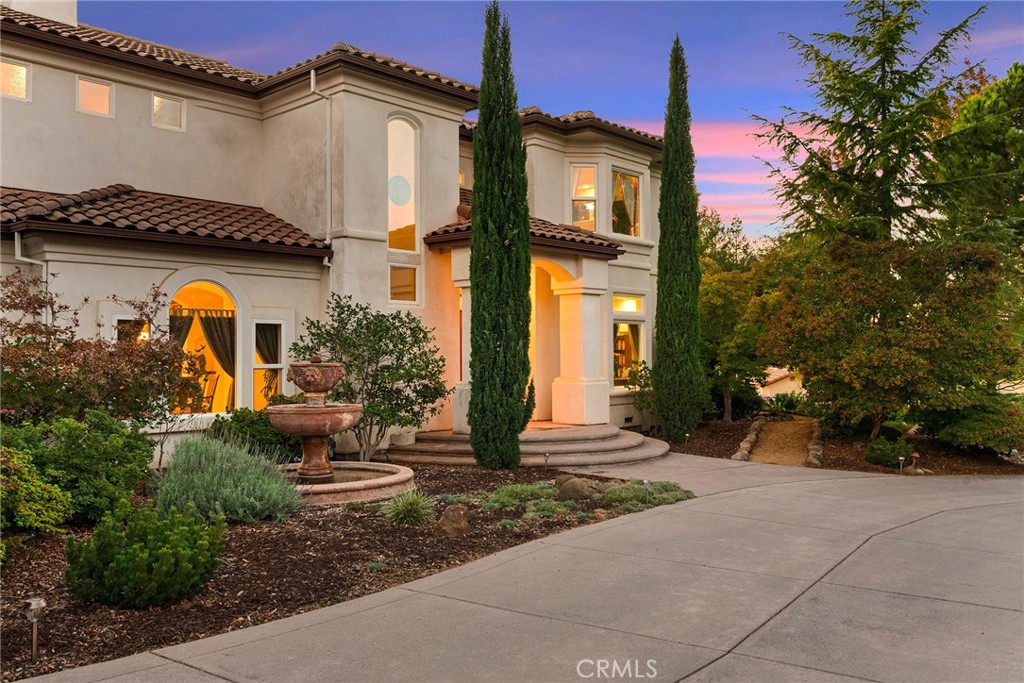 main property photo 12