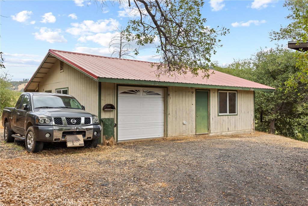 main property photo 51