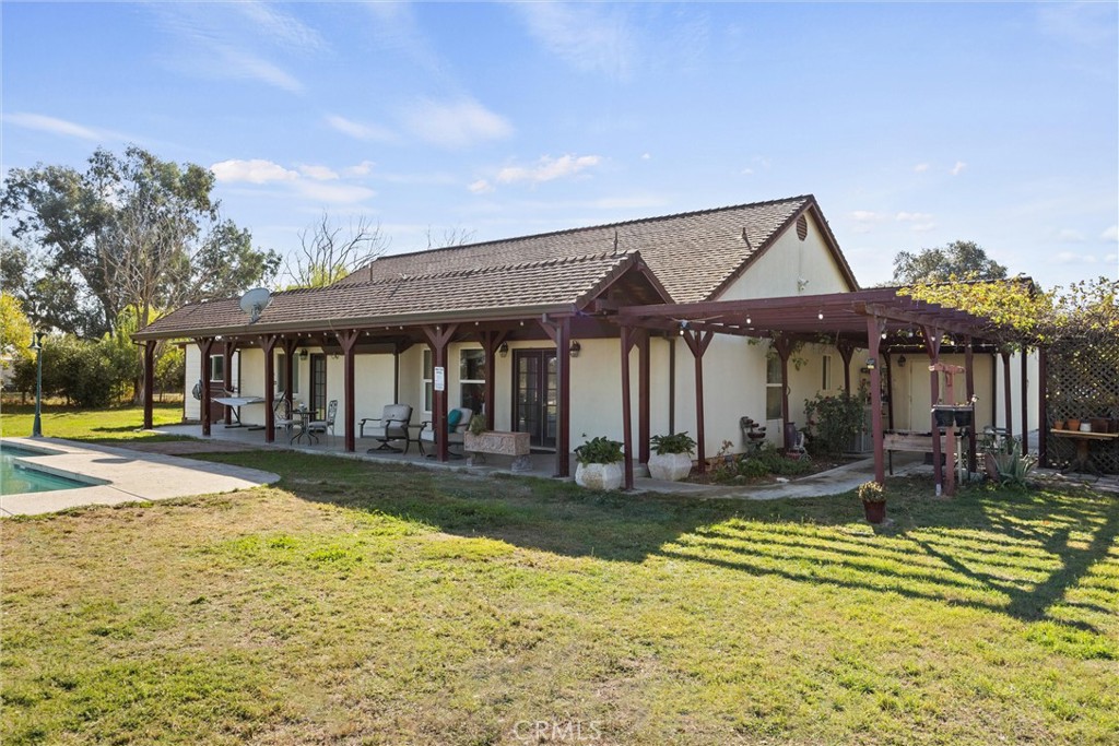 main property photo 22