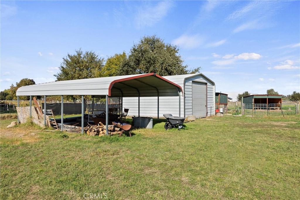 main property photo 25