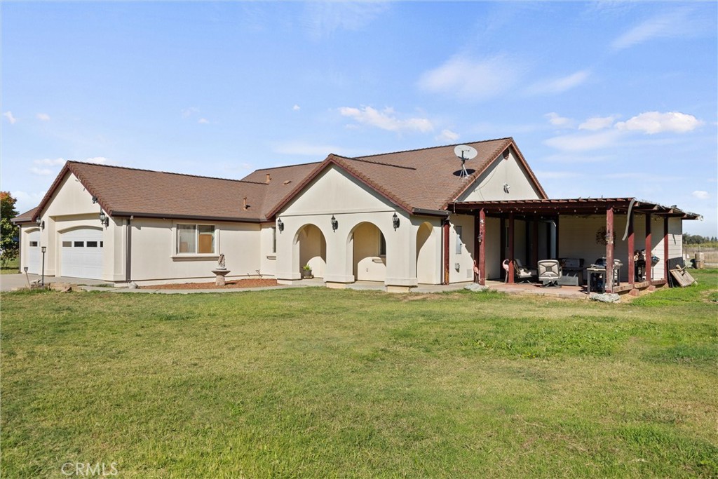 main property photo 35
