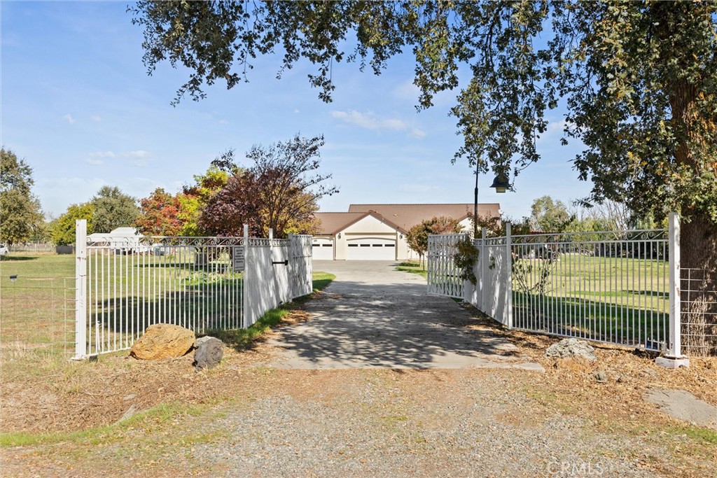 main property photo 36
