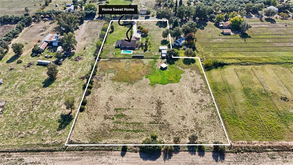 main property photo 40