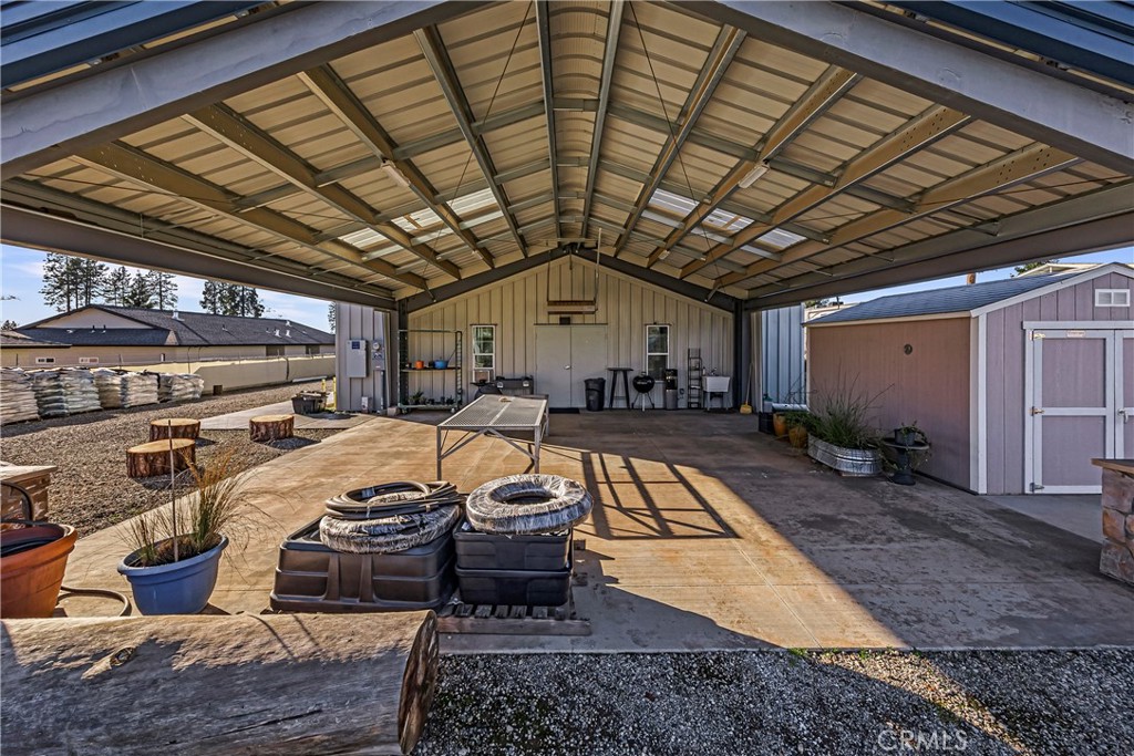main property photo 20