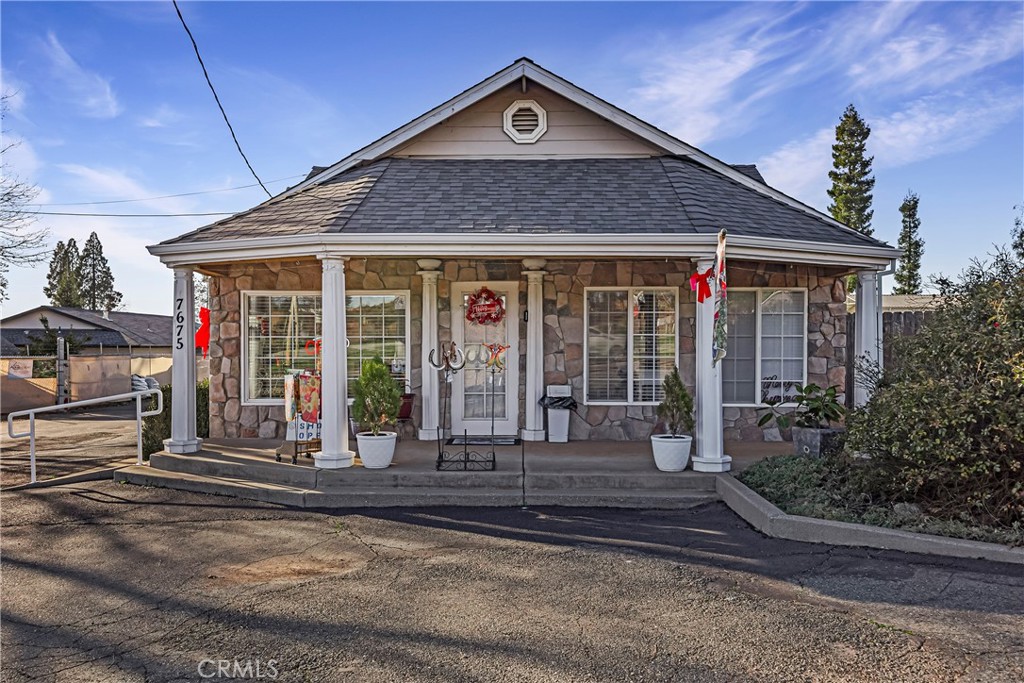 main property photo 4
