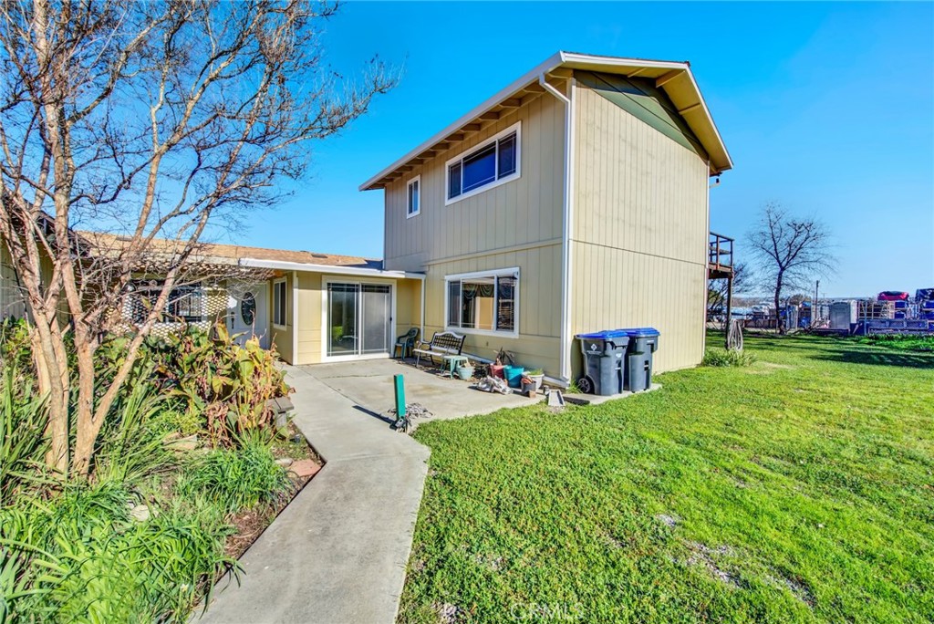 main property photo 28
