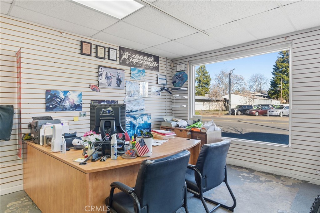 main property photo 19