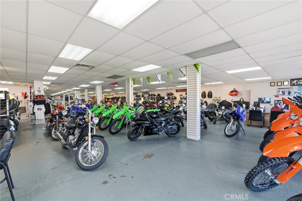 main property photo 25