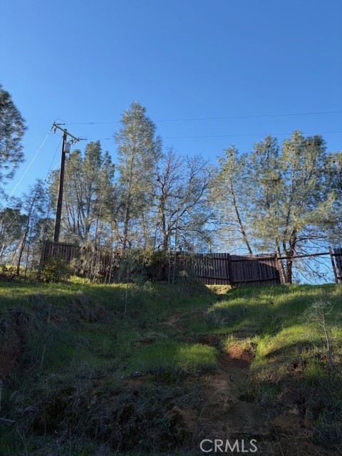 main property photo 11