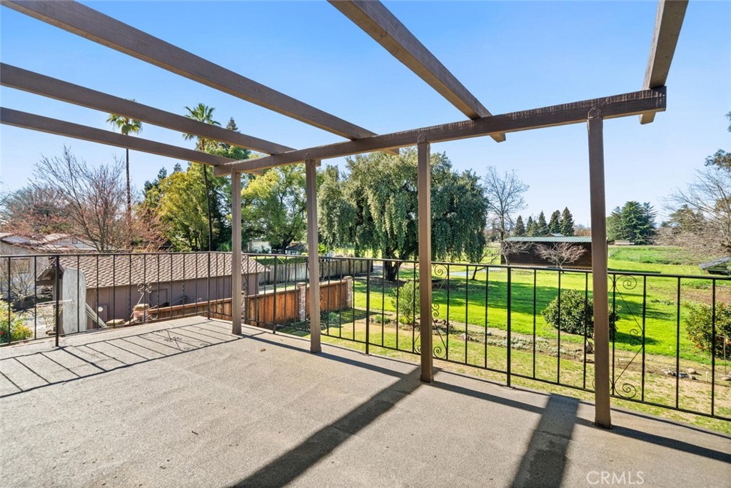 main property photo 38