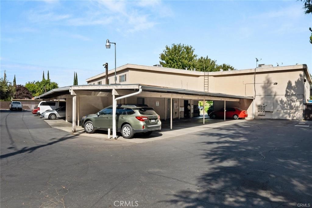 main property photo 25