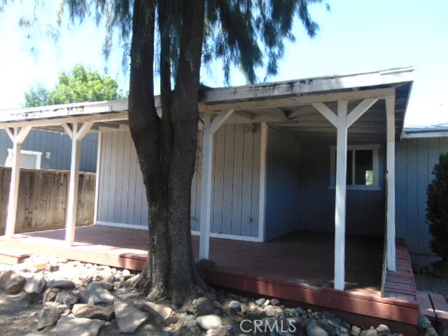 main property photo 11