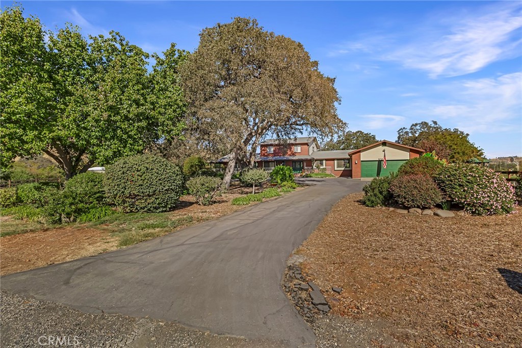 main property photo 3