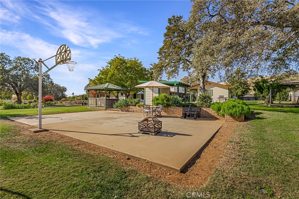 main property photo 51
