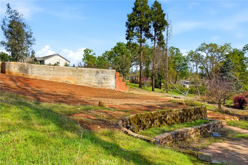 main property photo 8