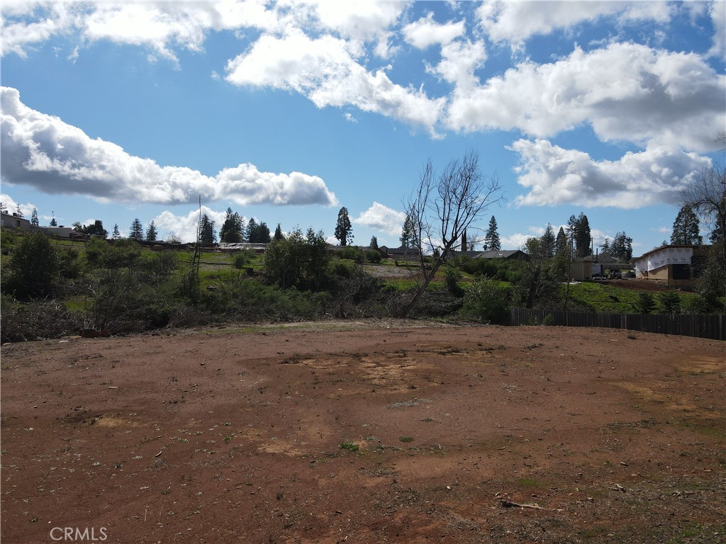 main property photo 18