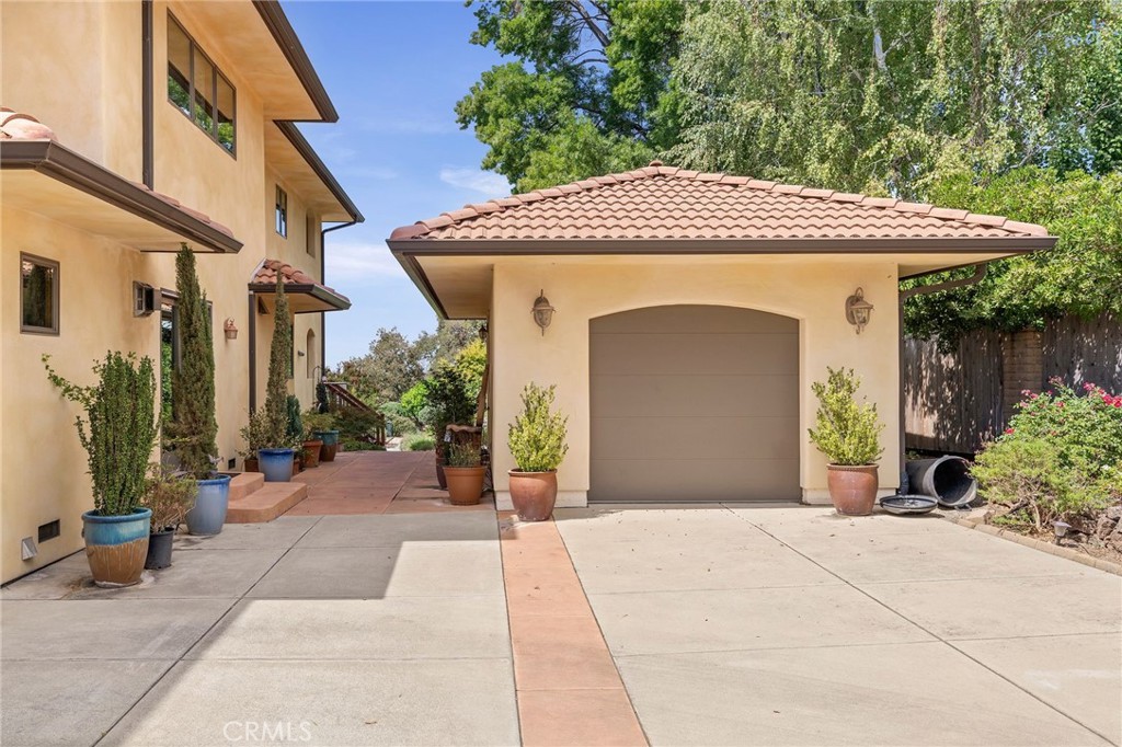 main property photo 52