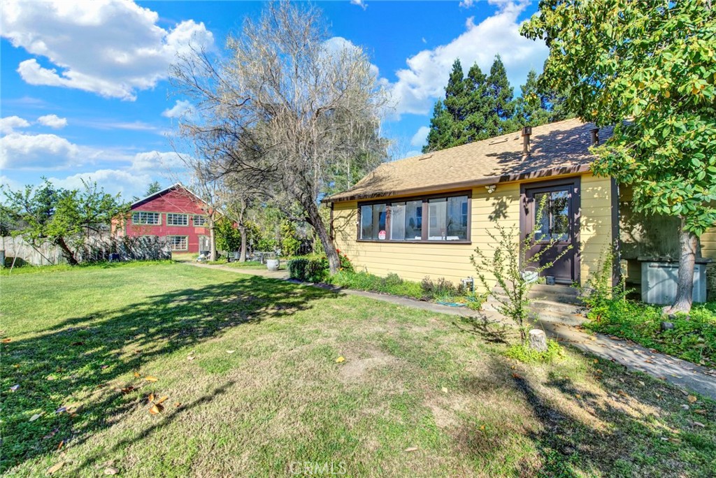 main property photo 14