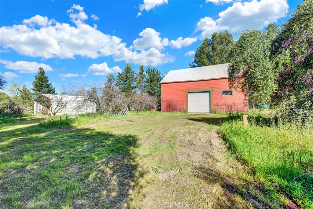 main property photo 8