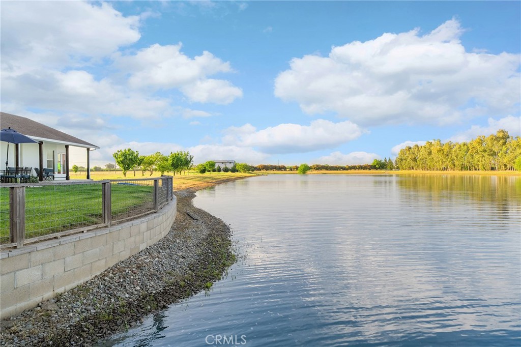 main property photo 51