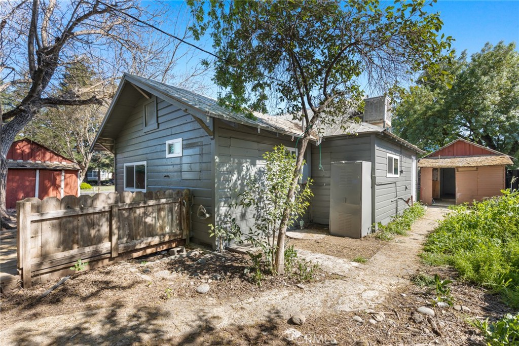 main property photo 21