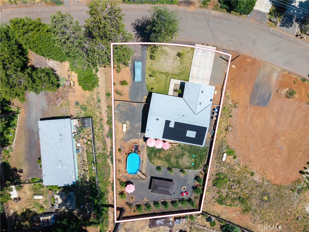 main property photo 41