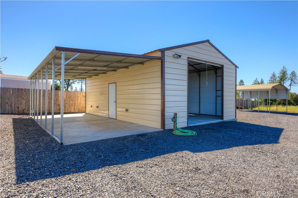 main property photo 42