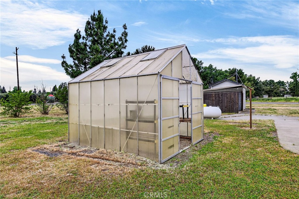 main property photo 47