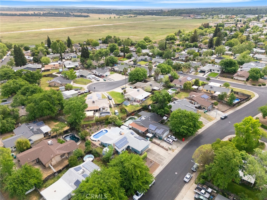 main property photo 20