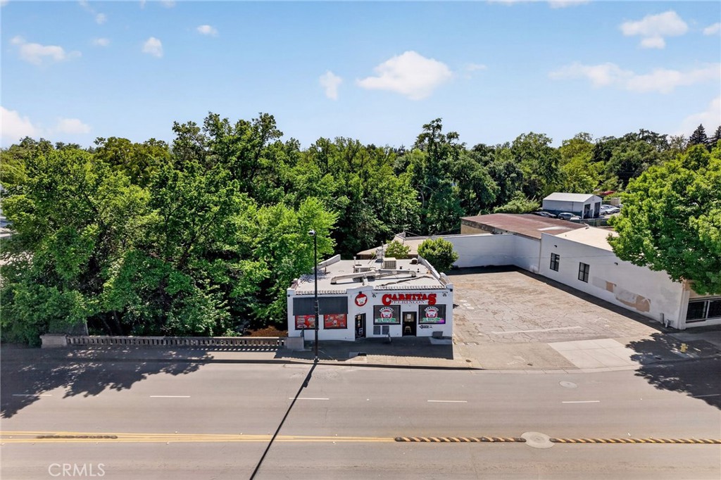 main property photo 10
