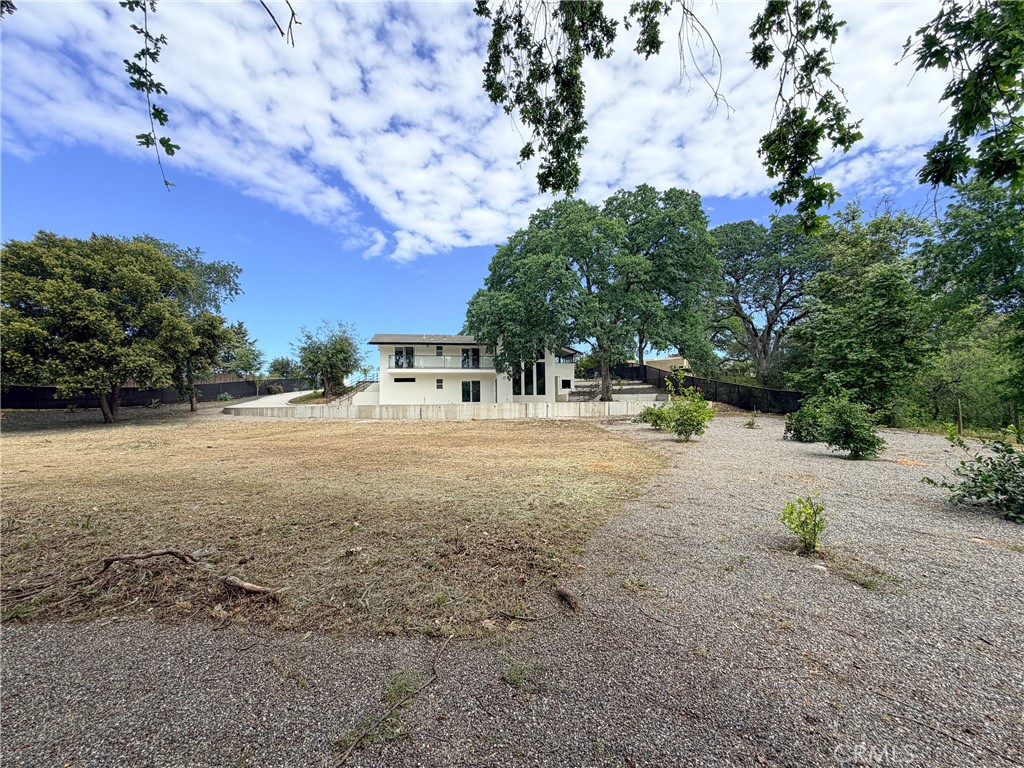 main property photo 27